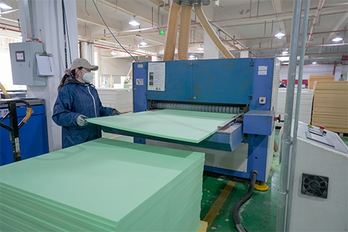 UNION factory production of P80 PVC Foam Core Boards - Automated manufacturing process