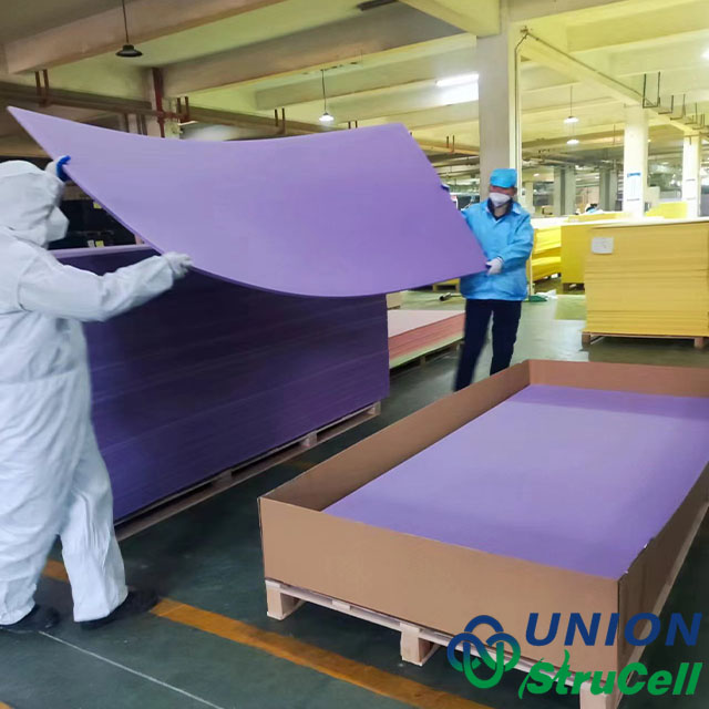 Thermal insulation PVC foam board P45 in refrigerated truck panel application