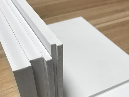 PVC-Schaumplatte in Werbequalit&auml;t (Sunboard) – glatte, bedruckbare Platte, kein Laminierkern