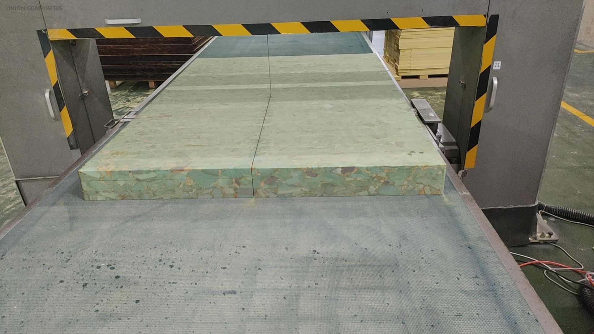 Manufacturing process of Rigicore P recycled PVC foam core in our production facility.