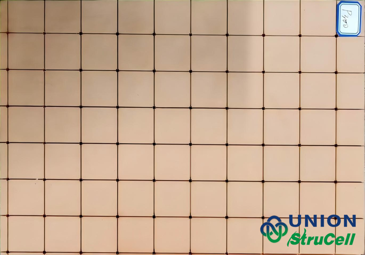 StruCell P300 gerillt PVC-Schaum-Kernverbundplatten mit Gitterstoffbeschichtung und P300-Sortenetikett 
